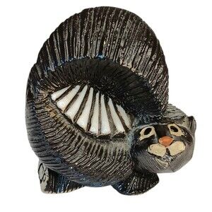 Vintage Artesania Rinconada Skunk Figurine Handmade In Uruguay 2.75"x2.5"x2.75"